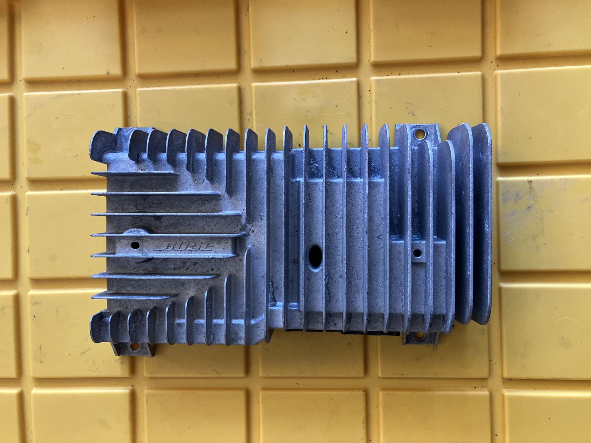 2007 to 2010 Infiniti G35 G37 Bose Radio Audio Amplifier Amp T1975 DG