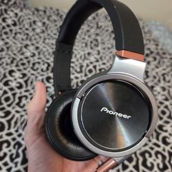 Japanese Over The Ear Headphones Pioneer Wired 