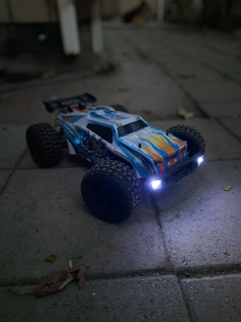 Holyton RC Car