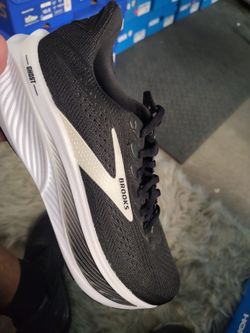 Brooks Ghost 17