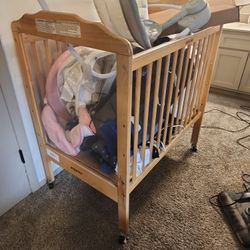 Baby Crib 