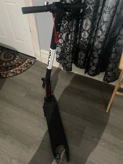 Razor Electric Scooter Black and Red