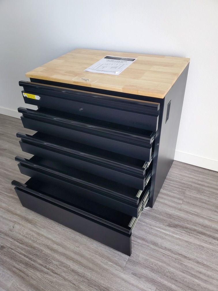 Husky Heavy Duty Tool Cabinet