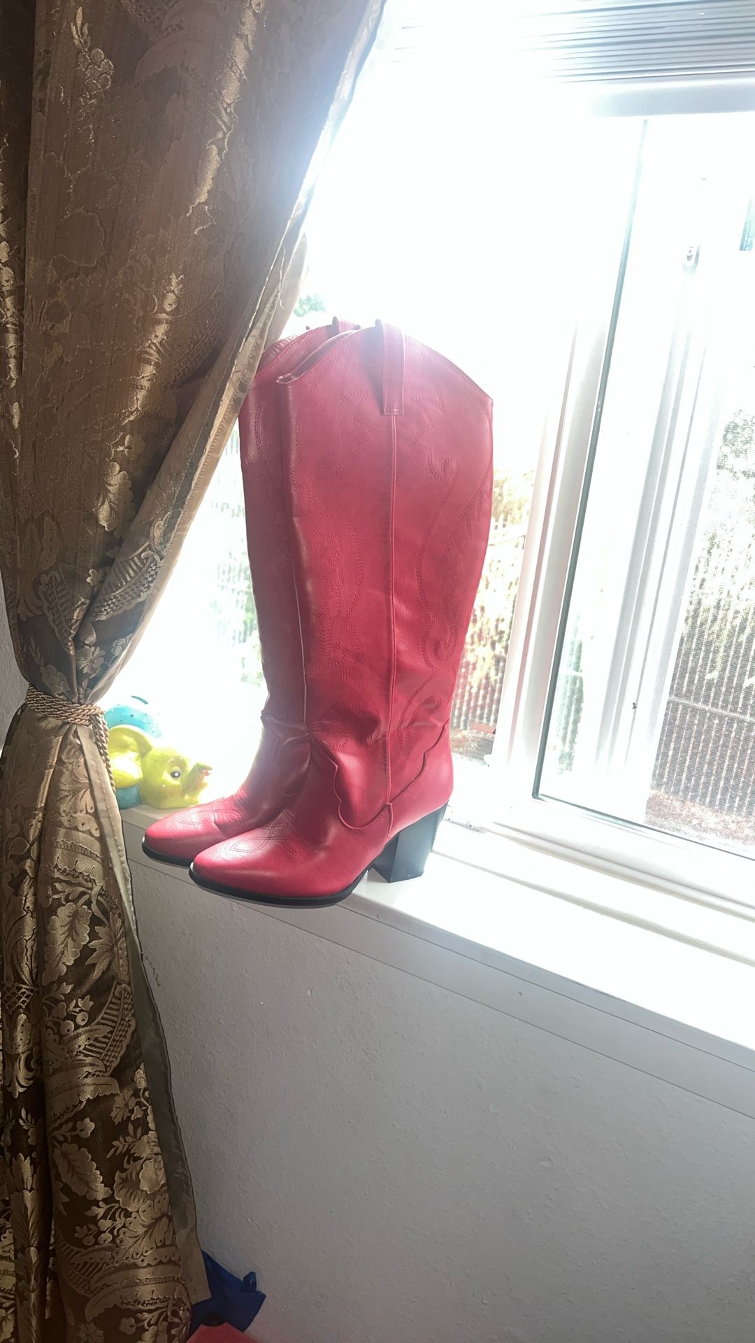 Women’s Red Leather Cowboy Boot