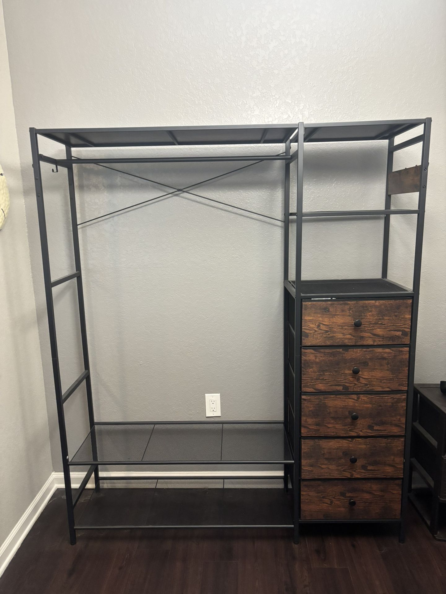Wardrobe Rack