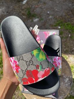 GUCCI SLIDES