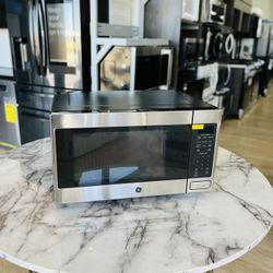 GE 1.6 Cu. Ft. Stainless Steel Countertop Microwave Oven 7D8A2