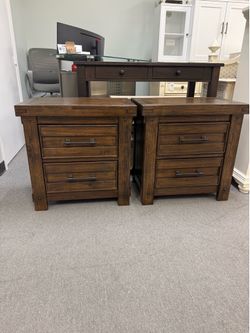 Nightstands (set of 2)