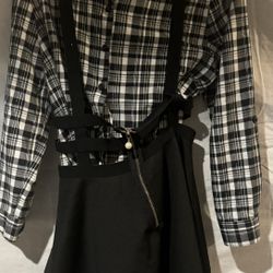 Skirt and top skirt size small top petite five dollars