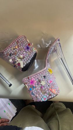 Junk heals size 11 brand new
