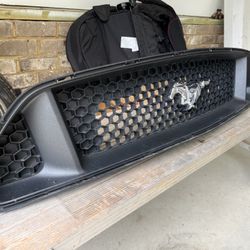 2016 Mustang GT Grill