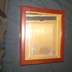 Savoy Cigar Box Like New