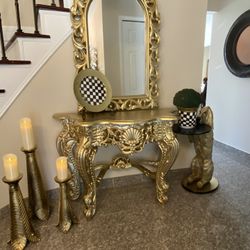 Very  Gorgeous  Dresser with the mirror and candleholders include