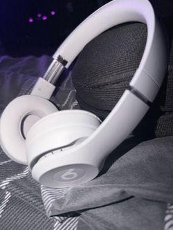 Beats Solo 4