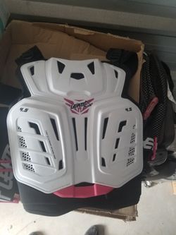 Leatt chest protector size 4.5