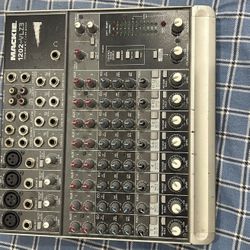 Mackie 1202-VLZ3 sound mixer
