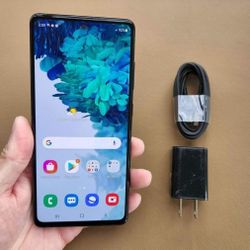 Samsung Galaxy S20FE,  Factory Unlocked,  Excellent Condition.  Like New. 