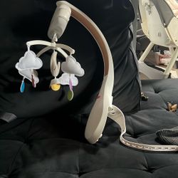 Baby Crib Soother Machine 