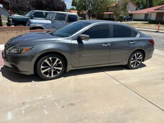 2017 Nissan Altima SR