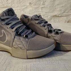 Nike “Lebron Witness 8 Basketball Shoes”