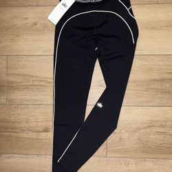 Alo Yoga Heart Throb Leggings 