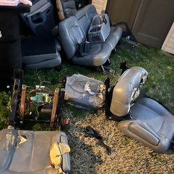 Scrap Seats And Console For 2001 Tahoe 