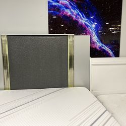 Contemporary Bedroom Furniture Set with LED Lights and Deep Storage