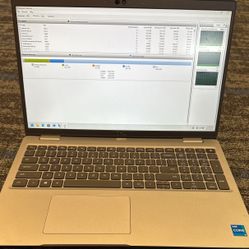 2021 Dell Latitude 5520. Great Condition!