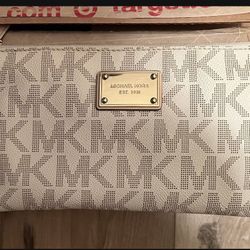 Authentic Michael Kohrs Signature Wristlet Wallet 