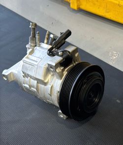 Rebuilt Refurbished AC compressor  Chrysler Dodge Jeep