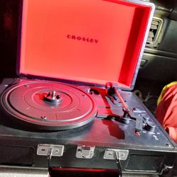 Crosley Turn Table