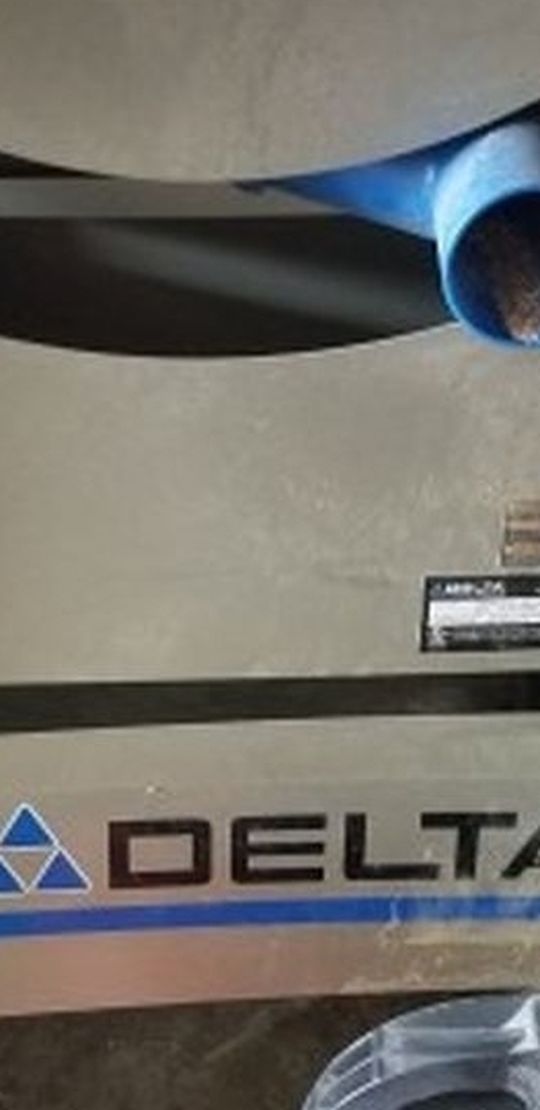 Table Saw In Graet Condition  Tools