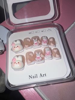 press on nails