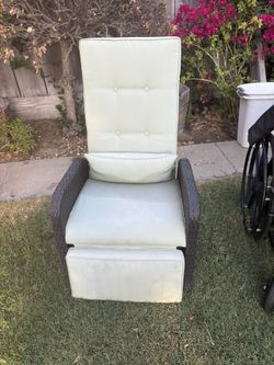 Outdoor Reclining Chair
