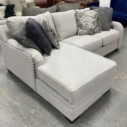 Dellara Chalk Sofa Laf Chaise