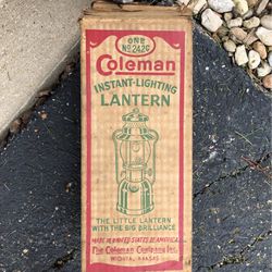 Vintage Coleman Instant Lighting Lantern