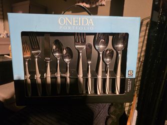 Oneida Portfolio Camlynn 45-Piece Flatware Set