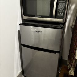 Mini Fridge And Microwave 