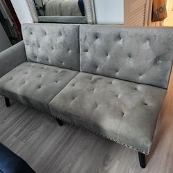 Foldable Couch Picke UP Only OBO