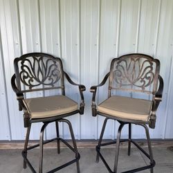 Patio Swivel Bar Stools