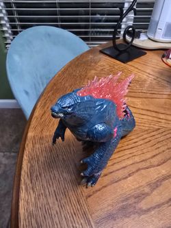 Godzilla vs Kong The New Empire Godzilla Evolved w/Sound 6" Action Figure.