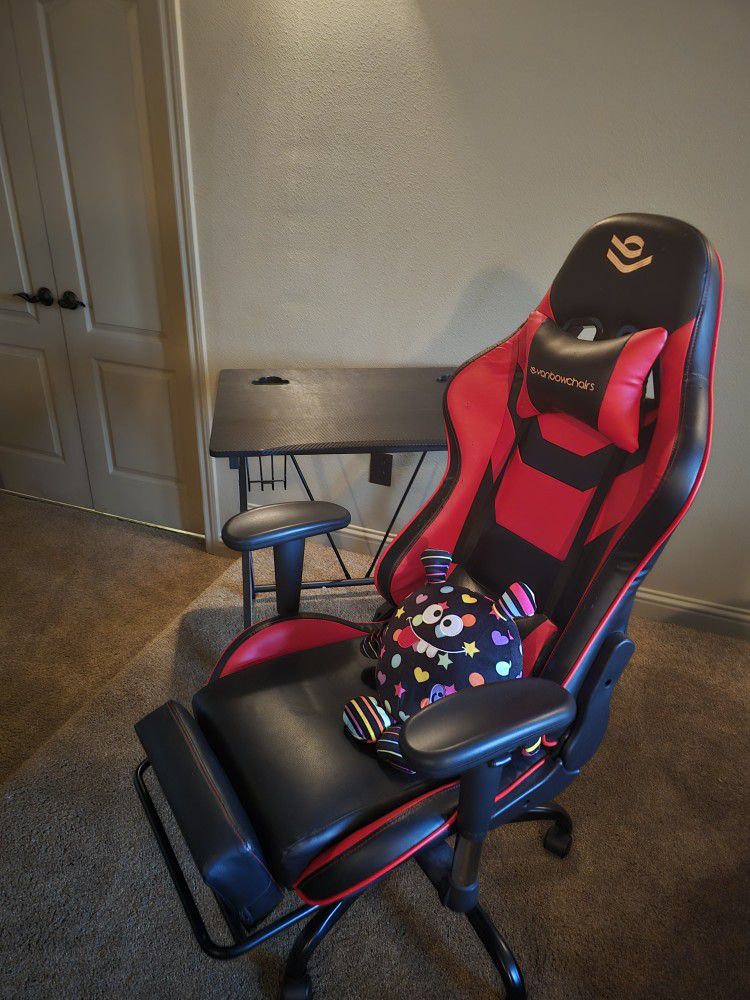 Video Gaming Desk &  Chair