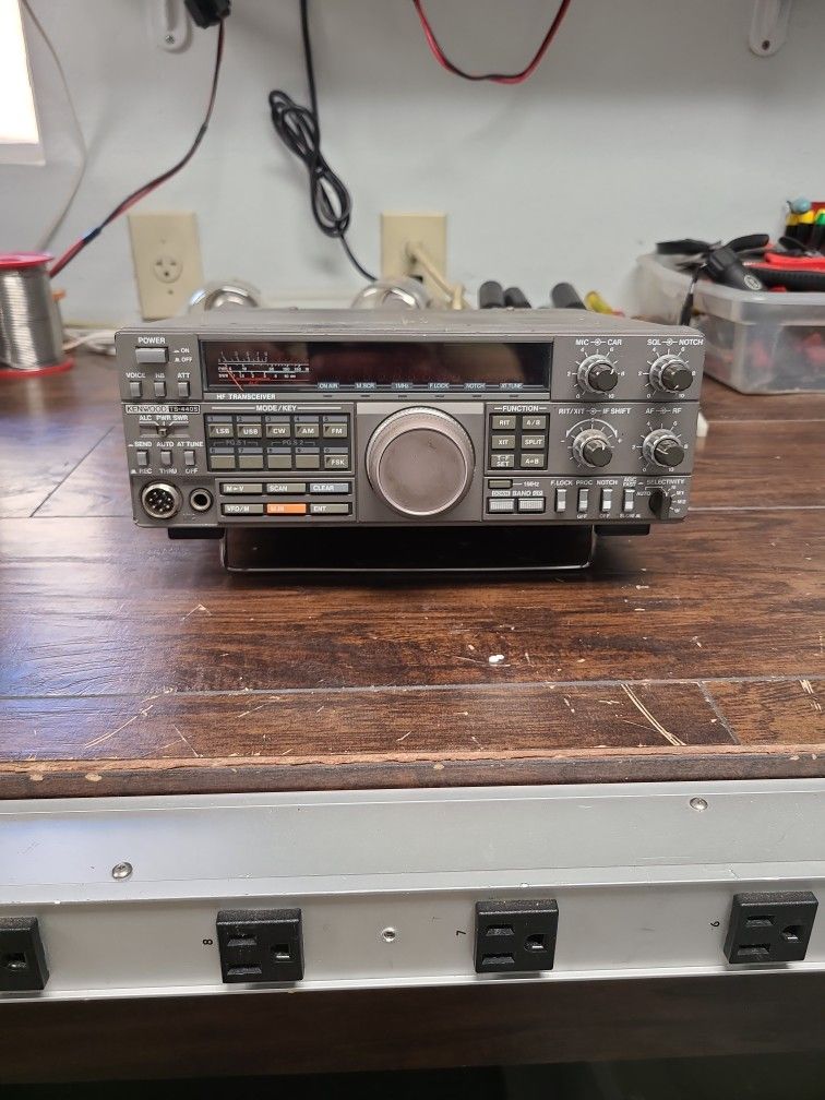 Kenwood TS 440s HF Transceiver for Sale in Riverside, CA - OfferUp