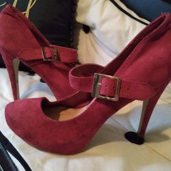 Ladies Red Heels Size 7.5