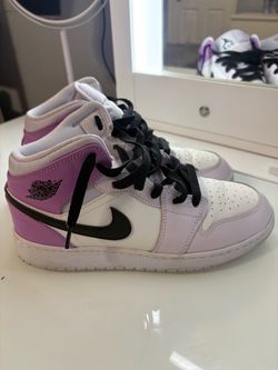 Jordan 1 Mid