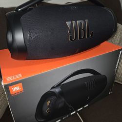 Jbl boombox WI-FI