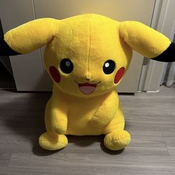 FS : Jumbo Pikachu Plush