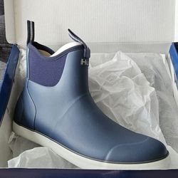 Huk Fishing Boots