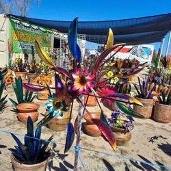 Metal Yard Art, Wind Spinners & POTTERY 🌵