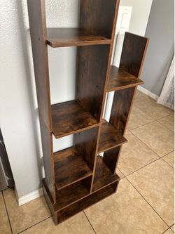 Rustic brown Bookshelf